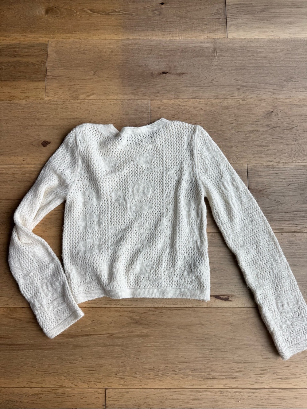Mango Cream Sweaters - Picture 2 of 3